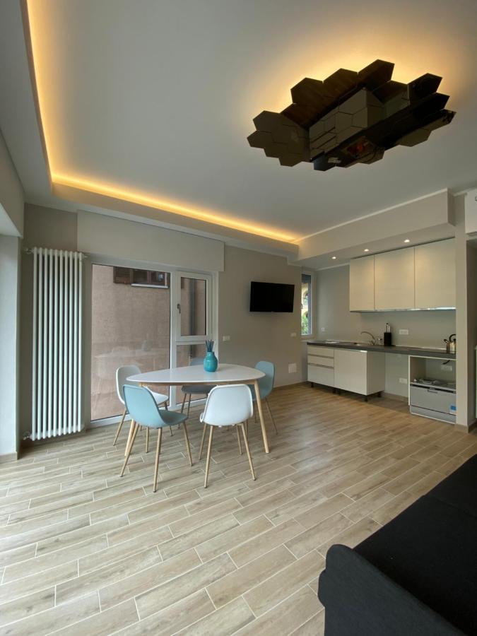Lovingstresa Studio In The Heart Of The Town Esterno foto